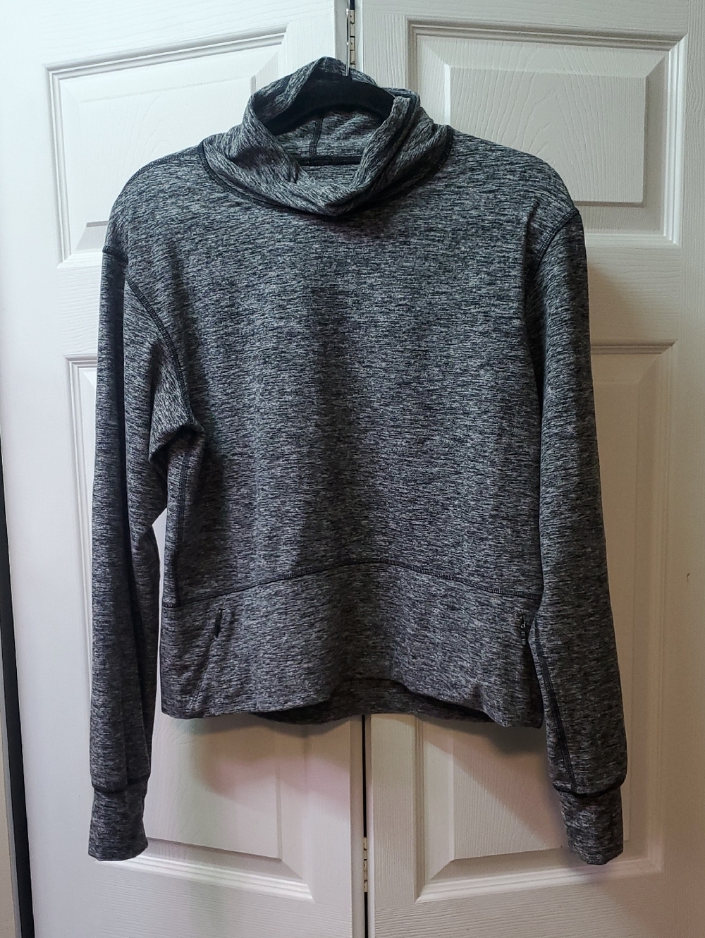 LULULEMON SIZE 6 Ready To RULU Women’s Grey Heather Fleece Pullover